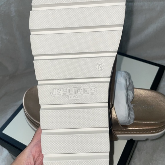 NWT J/SLIDES BAHA Rose Gold Leather Sandal - Picture 16 of 16